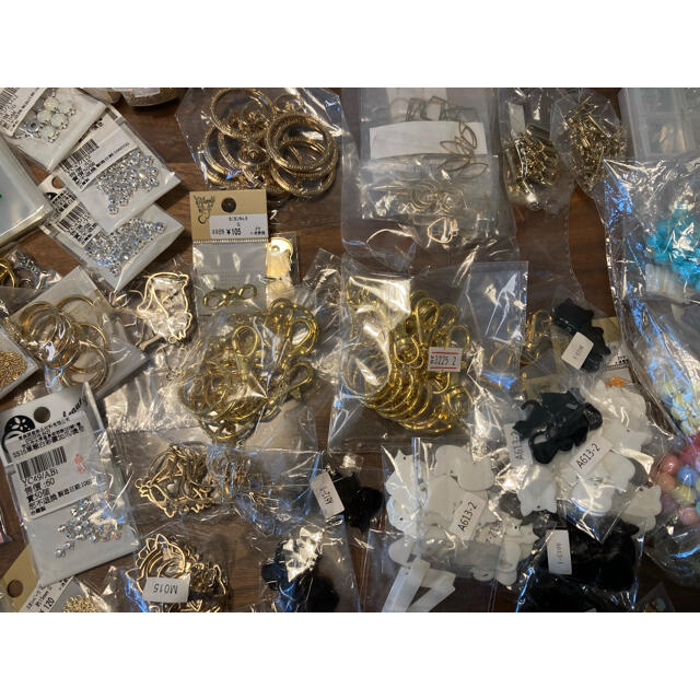 大量 ハンドメイド・手作りアクセサリー・材料セット猫 副業 minne貴和