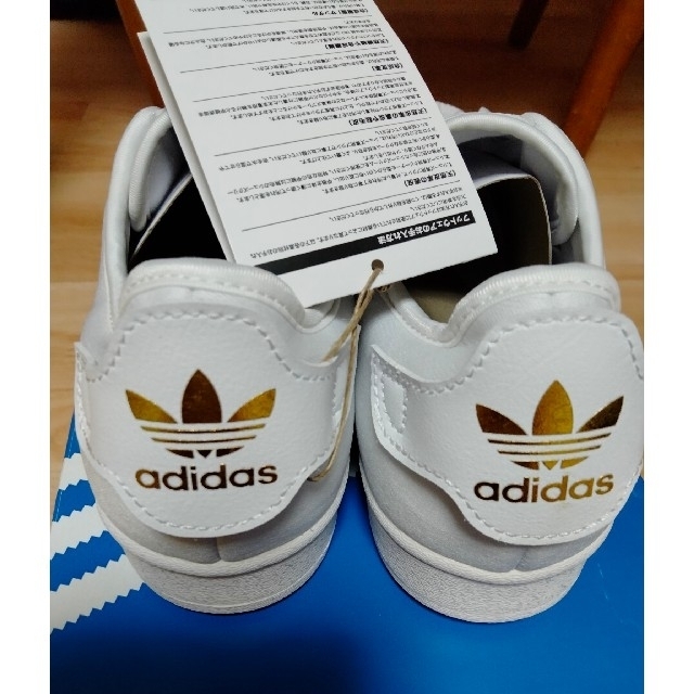 adidas(アディダス)の【新品】アディダス SSTスリッポン レディースの靴/シューズ(スニーカー)の商品写真