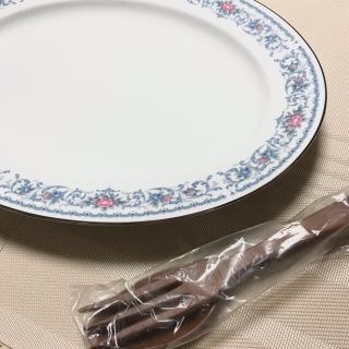 ノリタケ(Noritake)の【未使用】ノリタケ　ロマンブルー　パーティ用プレート(食器)