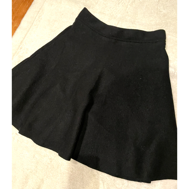 archives(アルシーヴ)のアルシーヴ　archives  ニットフレアスカート　ブラック　黒 レディースのスカート(ミニスカート)の商品写真