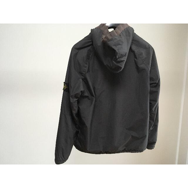 STONE ISLAND(ストーンアイランド)のストーンアイランド　STONE ISLAND フード付ブルゾン　メンズ メンズのジャケット/アウター(ブルゾン)の商品写真