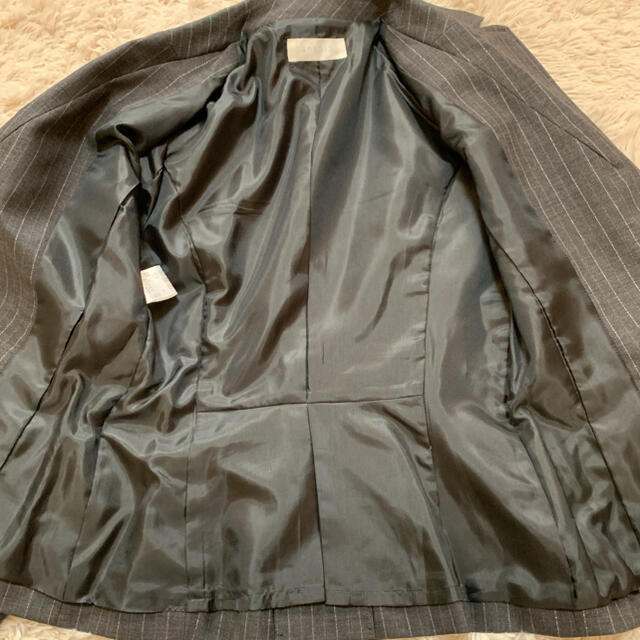 anySiS(エニィスィス)のany sis セットアップ　テーラードジャケット　3点セットスーツ レディースのフォーマル/ドレス(スーツ)の商品写真