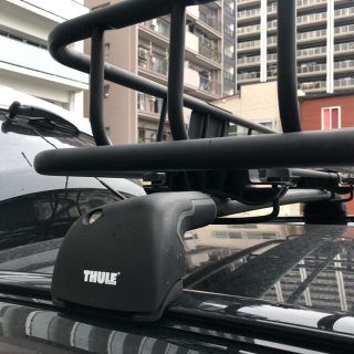 により THULE ミニ MINIクロスオーバー (R60)ダイレクトルーフレール付