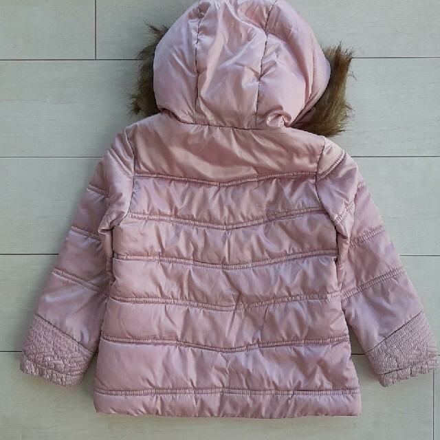 ZARA KIDS(ザラキッズ)のZara Girls ダウン　110 キッズ/ベビー/マタニティのキッズ服女の子用(90cm~)(コート)の商品写真