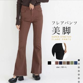 新品！デニムフレアパンツ(デニム/ジーンズ)