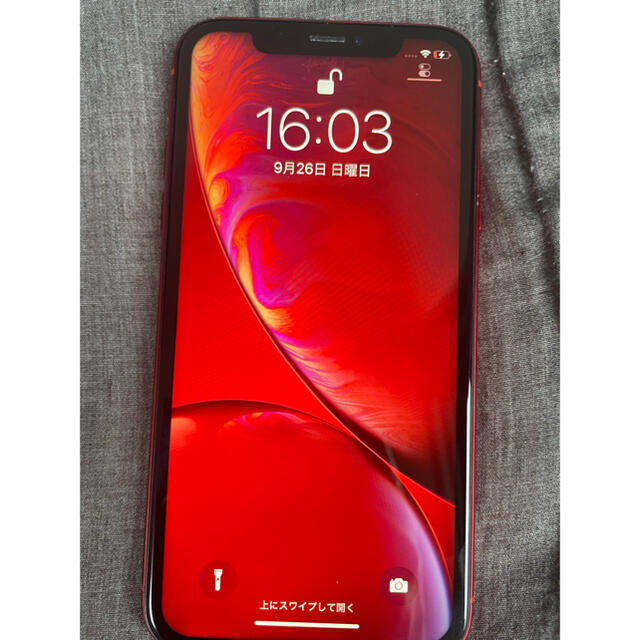 iPhone XR 赤　レッド　64GB ケース付き　SIMフリー 3