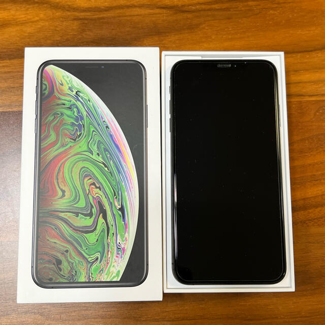 iPhone xs max 256G SIMロック解除済！