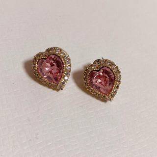 エブリン(evelyn)のMocA Tokyo ピアス アクセサリー(ピアス)