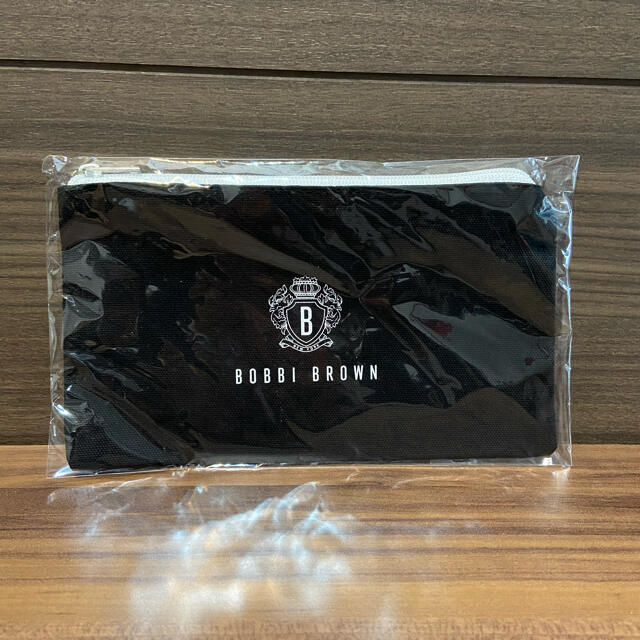 BOBBI BROWN(ボビイブラウン)の【新品】Bobbi Brown ポーチ　フラットキャンバス レディースのファッション小物(ポーチ)の商品写真