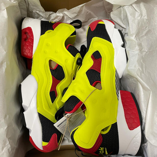 Reebok(リーボック)のREEBOK INSTA PUMP FURY OG CITRON 27.5 CM メンズの靴/シューズ(スニーカー)の商品写真