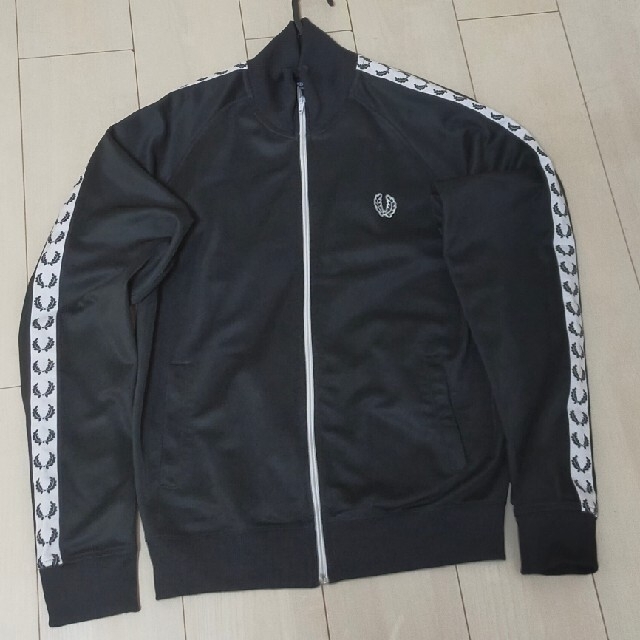 FRED PERRY　フレッドペリー　ジャージ