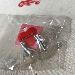 ハートイー(Heart E)のハートイー　新品　ピアス　チェリー　さくらんぼ　ロリータ　アクセサリー　可愛い(ピアス)