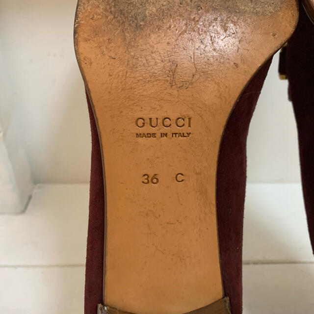 Gucci(グッチ)のGUCCI VINTAGE ITALY製 バンブー スエードローファーパンプス レディースの靴/シューズ(ハイヒール/パンプス)の商品写真