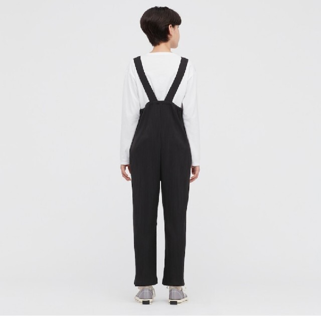 UNIQLO(ユニクロ)のユニクロ　リブサロペット レディースのパンツ(サロペット/オーバーオール)の商品写真