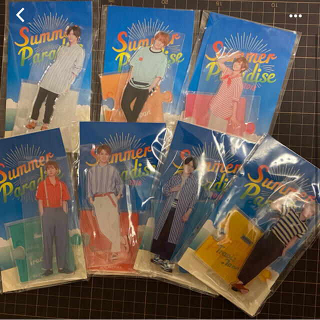 割引クーポン Johnny's トラジャ アクスタ - アイドルグッズ 割引クーポン Johnny's トラジャ アクスタ - アイドルグッズ