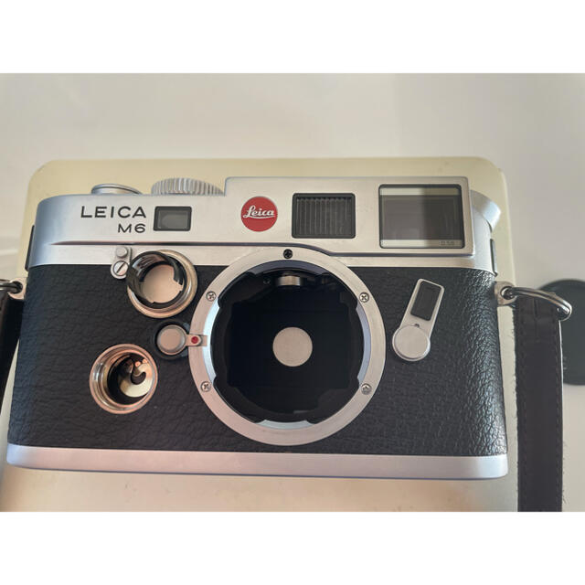 LEICA(ライカ)のLeica M6 TTL 0.58 / シルバークローム 2000年製 スマホ/家電/カメラのカメラ(フィルムカメラ)の商品写真