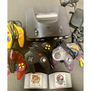 ニンテンドウ64(NINTENDO 64)のニンテンドー64 本体　スマブラ　マリカー(家庭用ゲーム機本体)