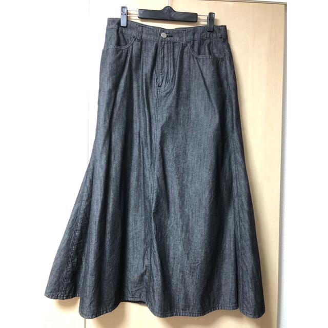 kumikyoku（組曲）(クミキョク)の組曲【WEB限定カラー】ライトオンスデニム マキシスカート レディースのスカート(ロングスカート)の商品写真
