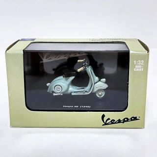 Vespa 98 (1946) 1/32モデル(ミニカー)