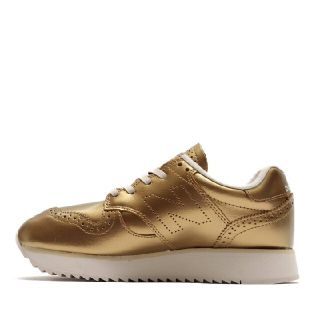 ニューバランス(New Balance)のニューバランス　厚底　新品　ゴールド　シューズ　限定品　スニーカー　　24.5(スニーカー)