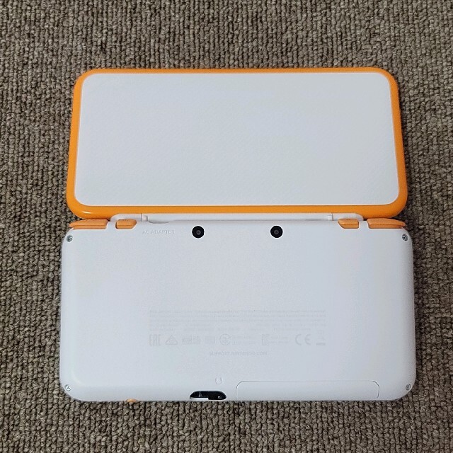 【美品】NEW ニンテンドー 2DS LL ホワイト/オレンジ