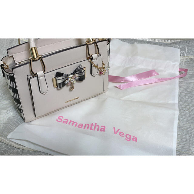 Samantha Vega(サマンサベガ)の"新品"Samantha Vega   チェック柄ビジュー　　　　　トートバッグ レディースのバッグ(トートバッグ)の商品写真