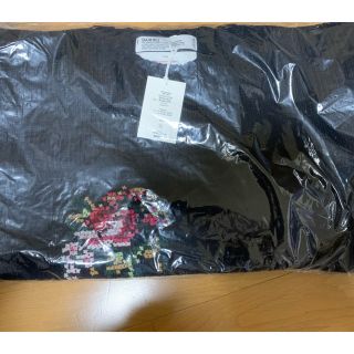 サカイ(sacai)のFlower Cross Embroidery BorderKnit(ニット/セーター)