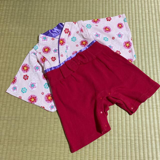 袴風ロンパース　女の子　60〜70  ピンク　赤　花柄　和柄　和風　ひな祭り　(和服/着物)