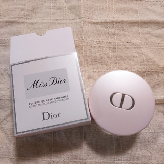 ディオール(Dior)のMiss Dior ブルーミング ボディ パウダー(ボディパウダー)