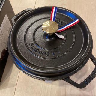 ストウブ(STAUB)の【新品未使用】staub 22cm ピコ　ココットラウンド　ブラック(鍋/フライパン)