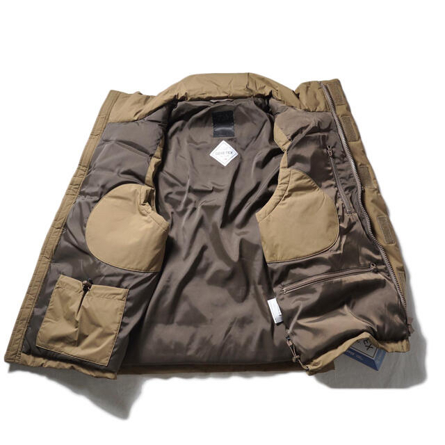 1LDK SELECT(ワンエルディーケーセレクト)の21aw DAIWA PIER39 FIELD DOWN VEST BEIGE メンズのジャケット/アウター(ダウンベスト)の商品写真