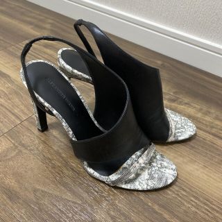 ALEXANDER WANG〉9cmヒールサンダル - サンダル