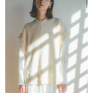 トゥデイフル(TODAYFUL)のclane BACK SLIT KNIT VEST (ベスト/ジレ)