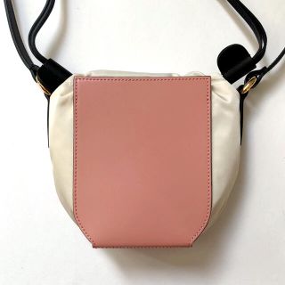 美品 マルニ MARNI バッグ GUSSET ガゼット ハンドバッグ カーフレザー 本革 カバン 鞄 レディース イタリア製 イエロー/ブラック