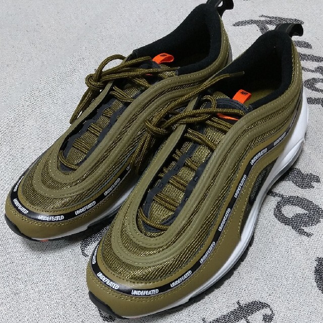 NIKE(ナイキ)のNIKE AIR MAX 97 UNDEFEATED 27.5cm メンズの靴/シューズ(スニーカー)の商品写真