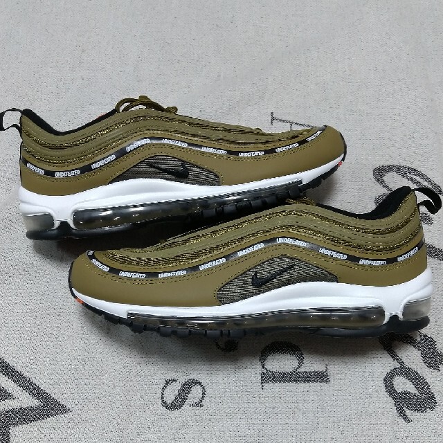 NIKE(ナイキ)のNIKE AIR MAX 97 UNDEFEATED 27.5cm メンズの靴/シューズ(スニーカー)の商品写真