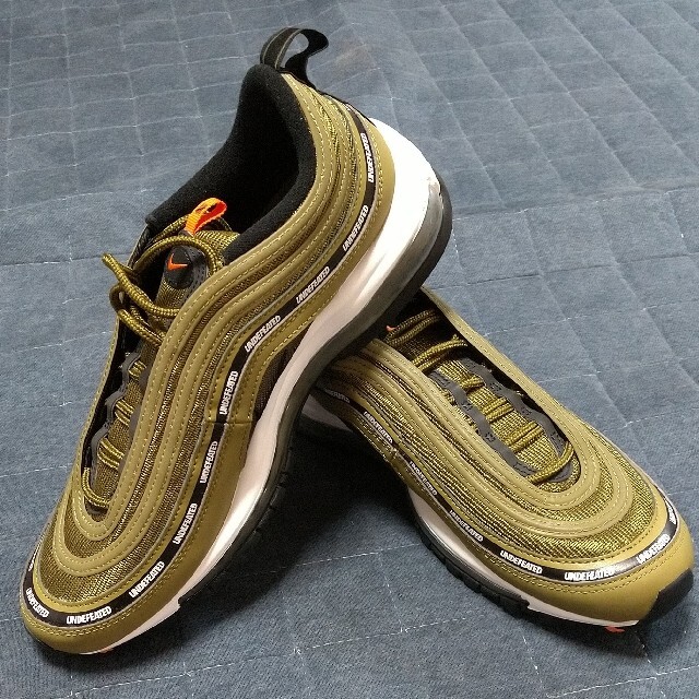 NIKE(ナイキ)のNIKE AIR MAX 97 UNDEFEATED 27.5cm メンズの靴/シューズ(スニーカー)の商品写真