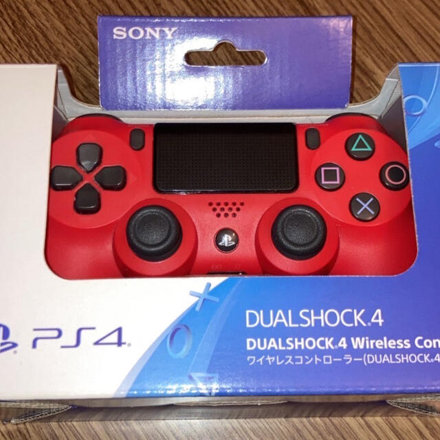 ワイヤレスコントローラー DUALSHOCK 4 マグマ・レッド