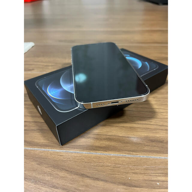 【超美品】iPhone 12 Pro Max 256GB SIMフリー シルバー