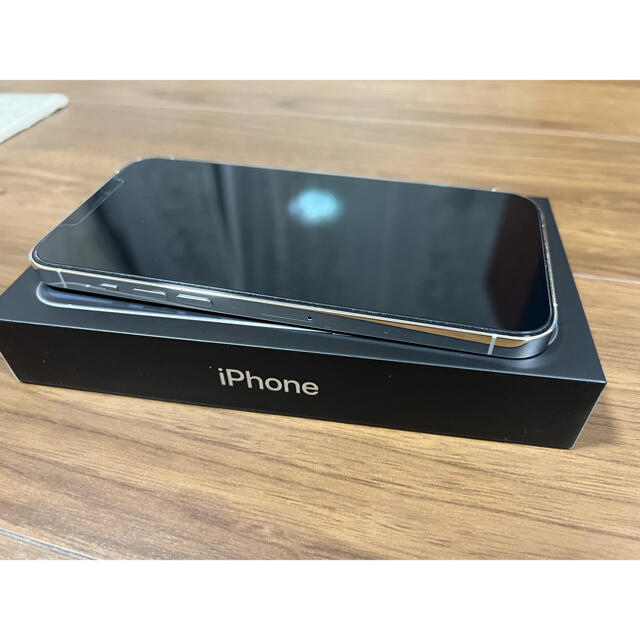 【超美品】iPhone 12 Pro Max 256GB SIMフリー シルバー