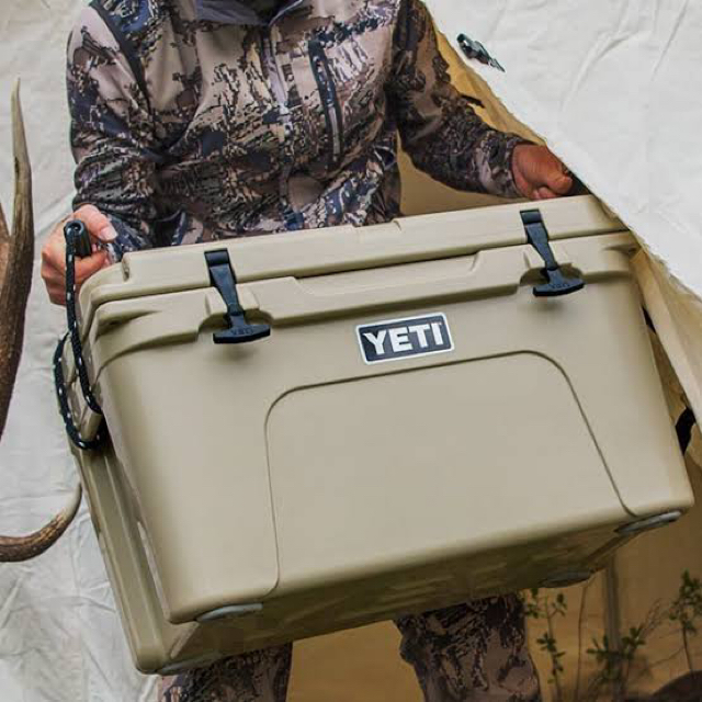 ☆新品正規品☆ イエティ YETI クーラーボックス タンドラ45 タン