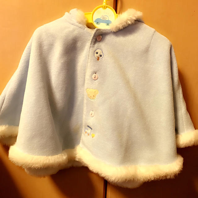 familiar(ファミリア)のfamiliar♡ポンチョ♡ キッズ/ベビー/マタニティのベビー服(~85cm)(ジャケット/コート)の商品写真