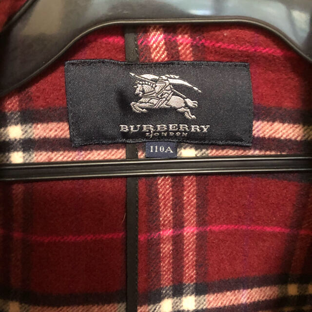 BURBERRY(バーバリー)のサンフラン様専用バーバリー ダッフルコート110cm キッズ/ベビー/マタニティのキッズ服女の子用(90cm~)(コート)の商品写真