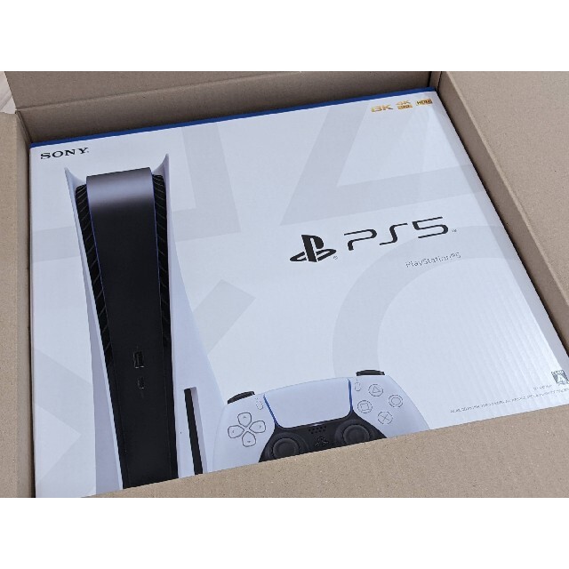 SONY(ソニー)の新品 PlayStation5 本体 ディスクドライブ搭載 エンタメ/ホビーのゲームソフト/ゲーム機本体(家庭用ゲーム機本体)の商品写真