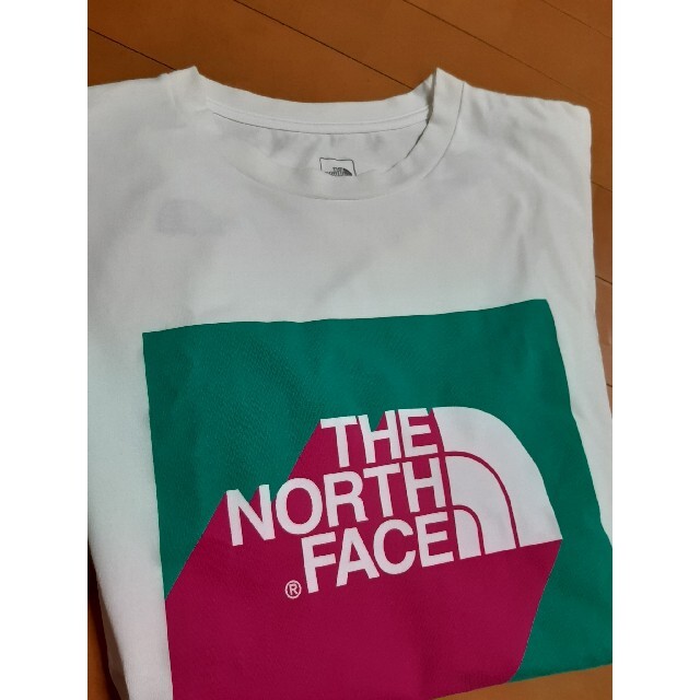 THE NORTH FACE(ザノースフェイス)のザ・ノース・フェイス　Tシャツ メンズのトップス(Tシャツ/カットソー(半袖/袖なし))の商品写真