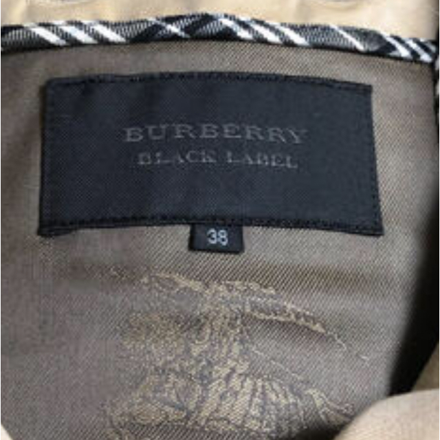 BURBERRY BLACK LABEL(バーバリーブラックレーベル)のバーバリー　ブラックレーベル　トレンチコート レディースのジャケット/アウター(トレンチコート)の商品写真
