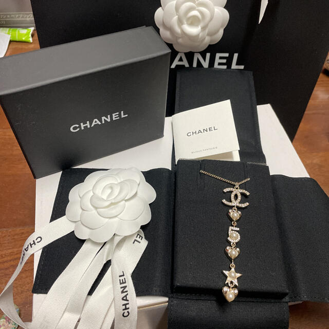 CHANEL(シャネル)の新品未使用　CHANEL シャネル　ネックレス レディースのアクセサリー(ネックレス)の商品写真