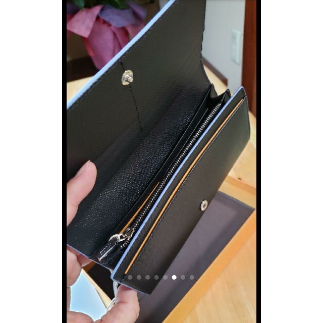 TOD'S(トッズ)のjinmi様【新品】TOD'S　本革レザー長財布　ブラック レディースのファッション小物(財布)の商品写真
