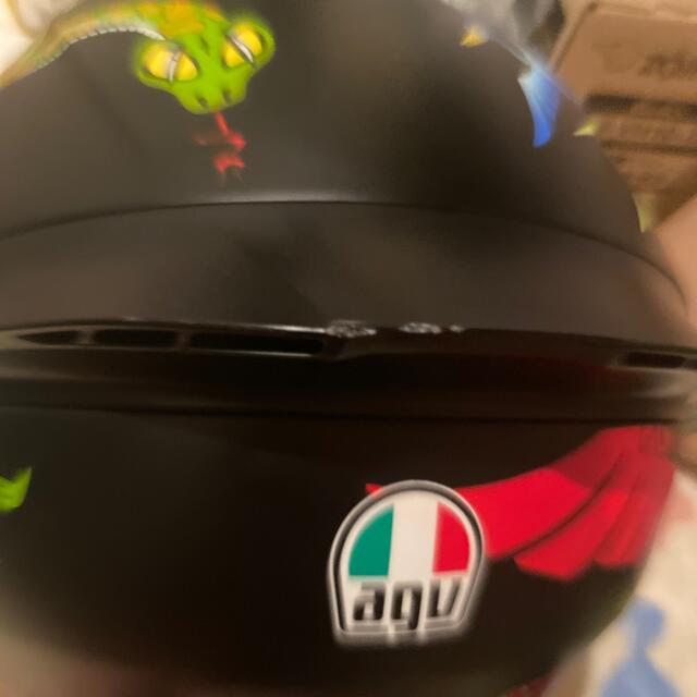 agv k1 ロッシグラフィックヘルメット 自動車/バイクのバイク(ヘルメット/シールド)の商品写真