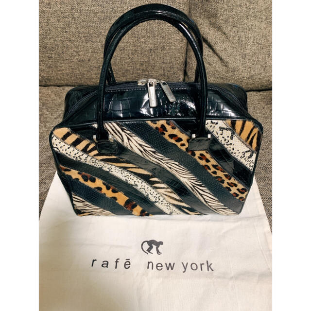 rafē NEWYORK（rafe NEWYORK）(ラフェニューヨーク)の値下げ【rafe New York】レザーバッグ　新品・未使用 レディースのバッグ(ハンドバッグ)の商品写真